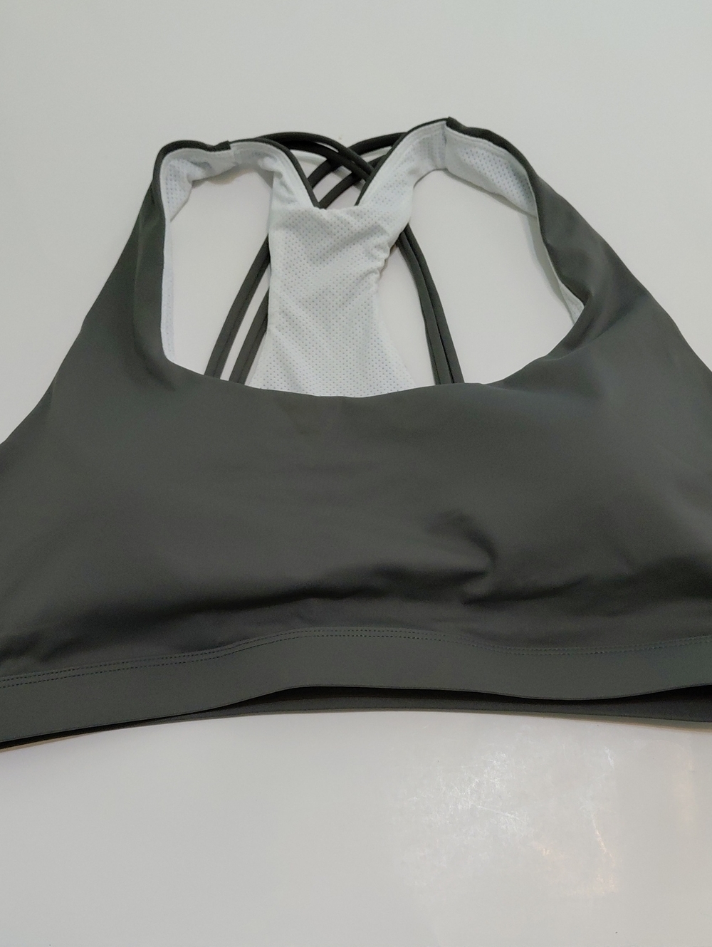 RUNNING Girl Women's  Gray High Impact   Strappy Sports Bra Size XL
